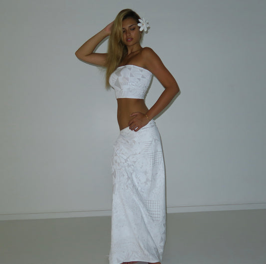 VAHINE PAREU |  WHITE